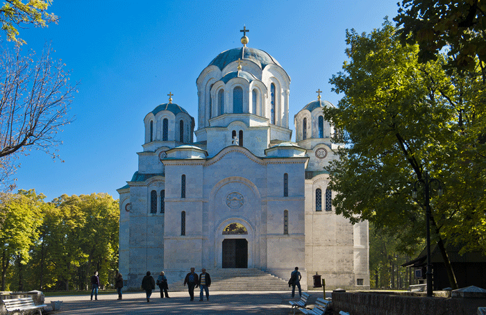 Iglesia-de-San-Jorge-de-Topola