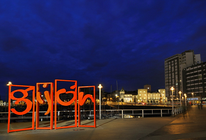 gijon destino vacaciones