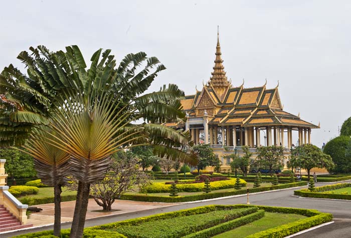 palacio real phnom penh