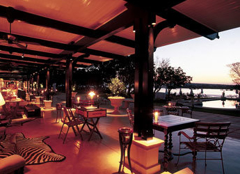 theroyallivingstone-porche 