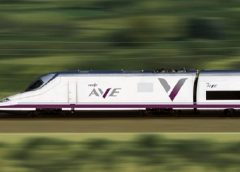 La Mesa del Turismo exige una rebaja temporal  en las tarifas de la Alta Velocidad